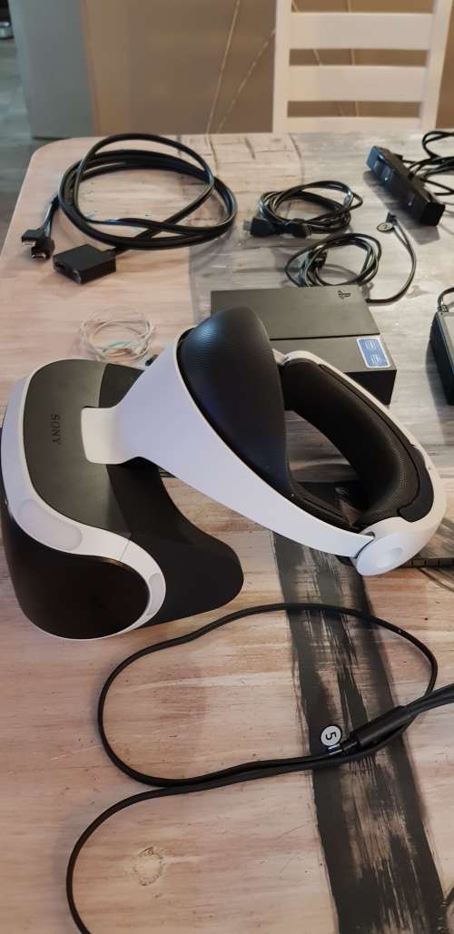 PLAYSTATION 4 VR