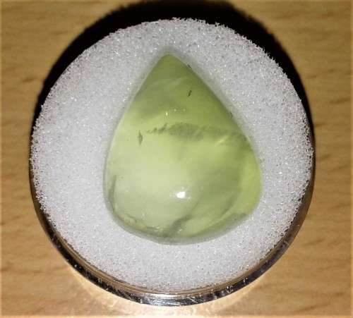 SCOTTISH PREHNITE LARGE 15.35ct - 100% NATURAL LOW START
