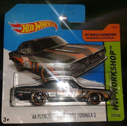 Hot Wheels '68 Plymouth Barracuda Formula S (Short Card )