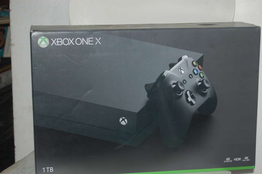 XBOX ONE X