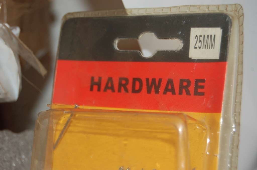 PIN NAILS PACK 25 MM LENGTH APPROX 100 NAIL PINS PER PACK