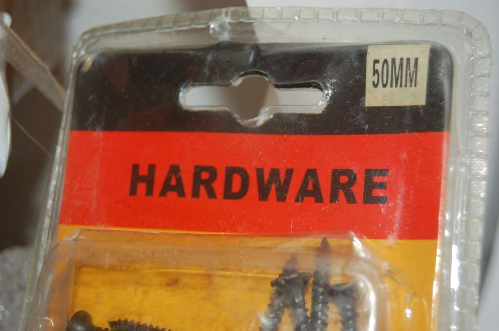 DRY WALL SCREWS IN PACKS OF 50 WITH 50MM LENGTH