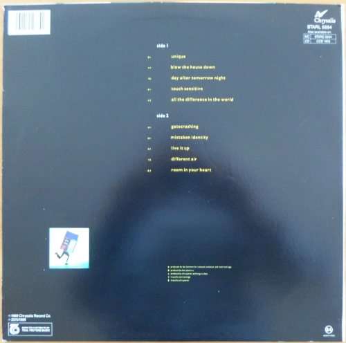 Living in a Box - Gatecrashing