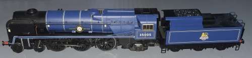 Hornby Merchant Navy Class - `Canadian Pacific`