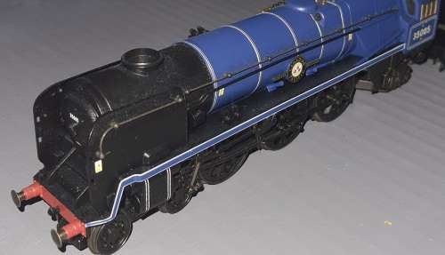 Hornby Merchant Navy Class - `Canadian Pacific`
