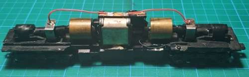 ATHEARN HO scale DUAL FLYWHEEL RUNNING CHASSIS