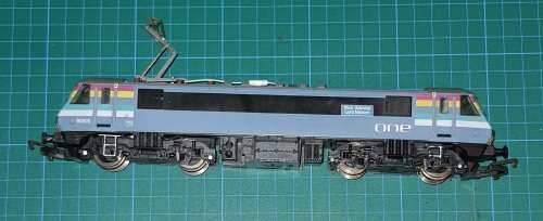 Hornby Class 90 - DCC fitted