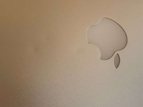 Macbook Air 13" - Early 2015 - 128GB - 4GB - 1.6 GHz