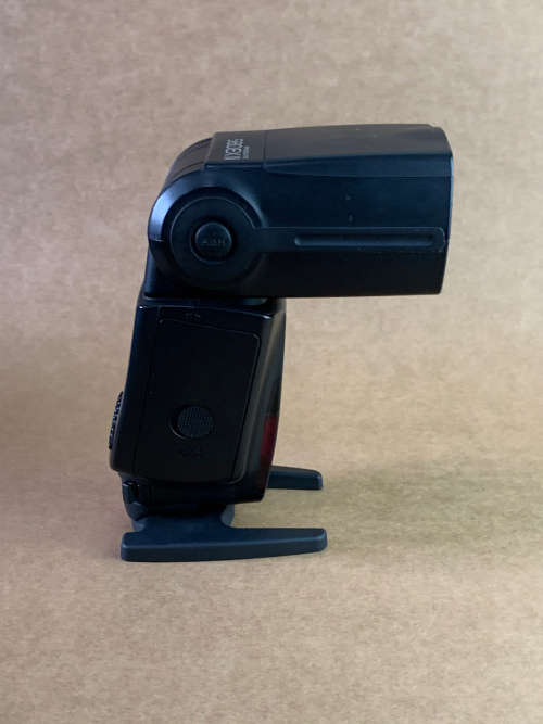 Canon Speedlite 580EX II Flash + Diffusers + Colour Correction Gels