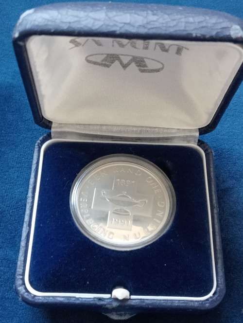 1991 Silver Protea S A R1 Silver Proof Coin - NURSING