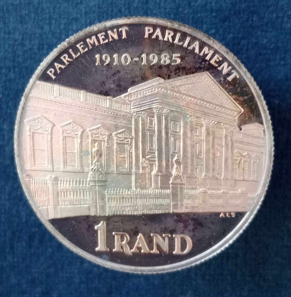 R1 1985 SILVER PROOF COIN - (PARLIAMENT 1910-1985) IN SAM box