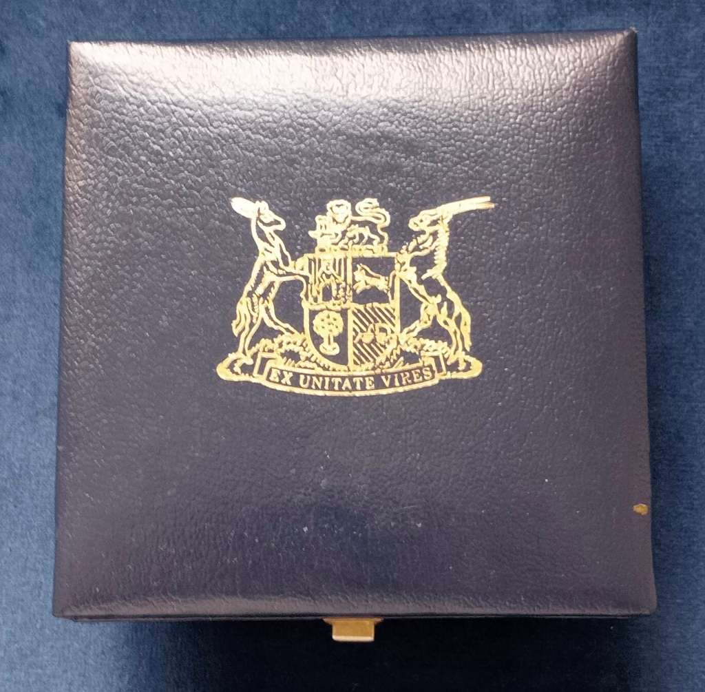 R1 1985 SILVER PROOF COIN - (PARLIAMENT 1910-1985) IN SAM box