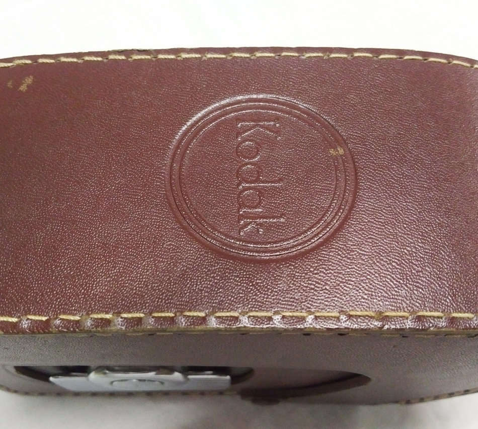 8 mm Brownie Movie Cine Camera Model 2 with Field Case and Kodascope Film Splicing Outfit