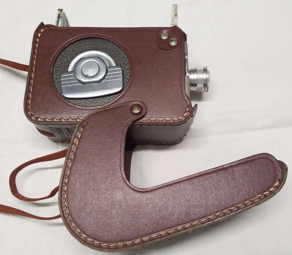 8 mm Brownie Movie Cine Camera Model 2 with Field Case and Kodascope Film Splicing Outfit
