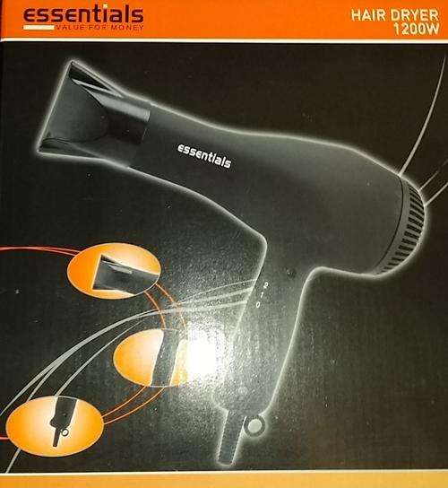 1200w hair dryer and straightner 1 bid for both R 1 start