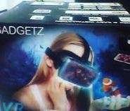 Gadgetz virtual reality headset for any 4 - 6 inch cellphone