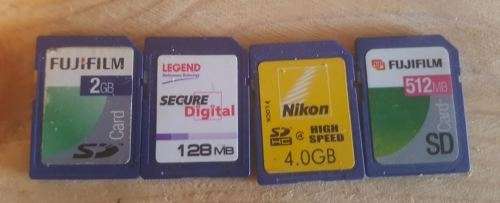 on auction batch of sd memory cards