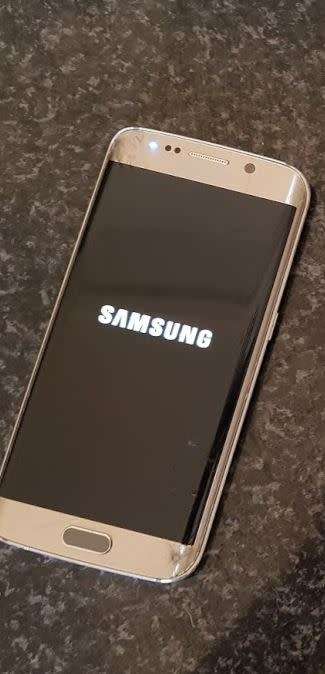Original south african samsung galaxy s6 edge 32gb -  read !
