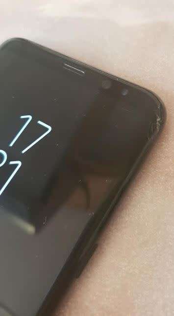 S8+ Samsung galaxy s8 plus. 6.2" display + R1000 samsung flip cover