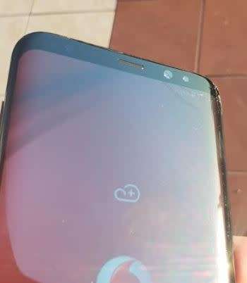 S8+ Samsung galaxy s8 plus. 6.2" display + R1000 samsung flip cover