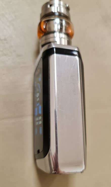 smok morph 219 kit  2 batteries  orginal box