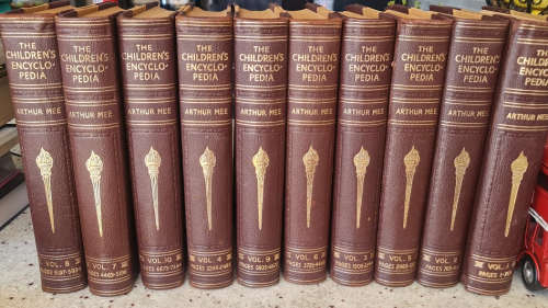 Arthur Mee Childrens Encyclopedia