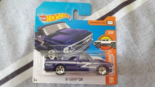 Hot Wheels 67 Chevy C10