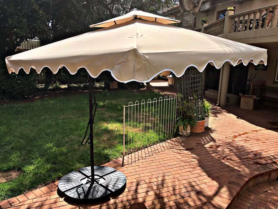 Patio Umbrella 7.2' x 7.2' Square Offset Garden Umbrella,Multi-Role Outdoor Umbrella