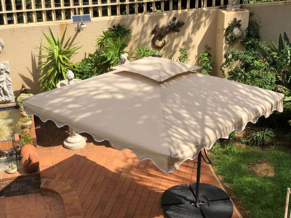 Patio Umbrella 7.2' x 7.2' Square Offset Garden Umbrella,Multi-Role Outdoor Umbrella