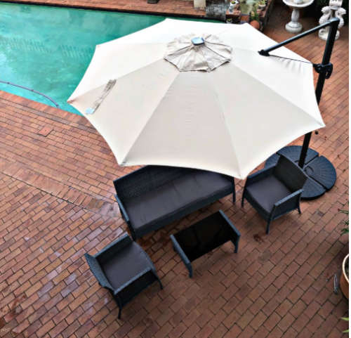 Patio Umbrella with LED Solar Lights