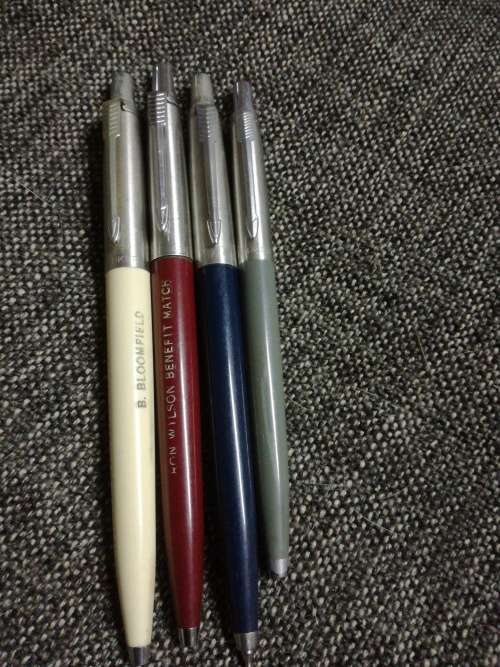 VINTAGE PARKER PENS X2, RARE MINI PARKER PEN AND A PARKER PENCIL.