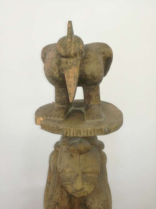 LARGE INDIAN HAND CARVED. 1.15m high