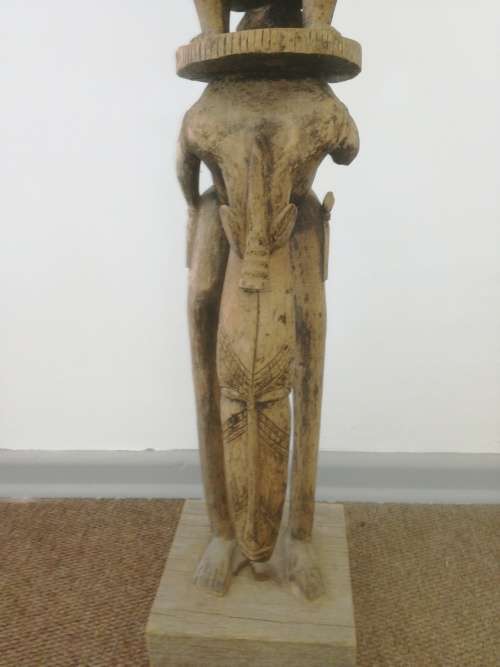 LARGE INDIAN HAND CARVED. 1.15m high