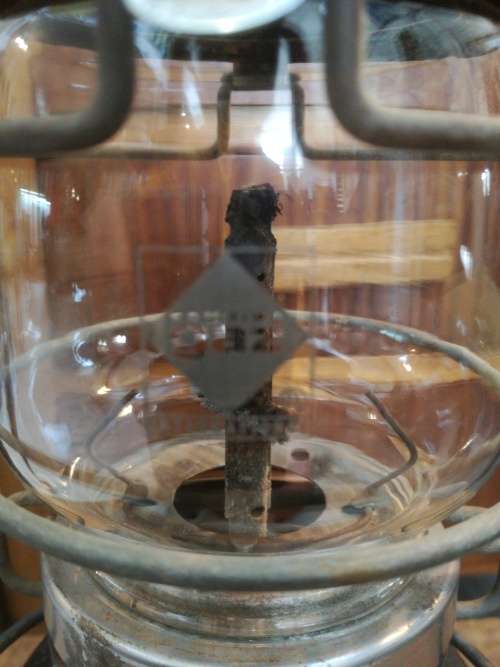 CAMPING GAS INTERNATIONAL GAS LAMP. Made in FRANCE.