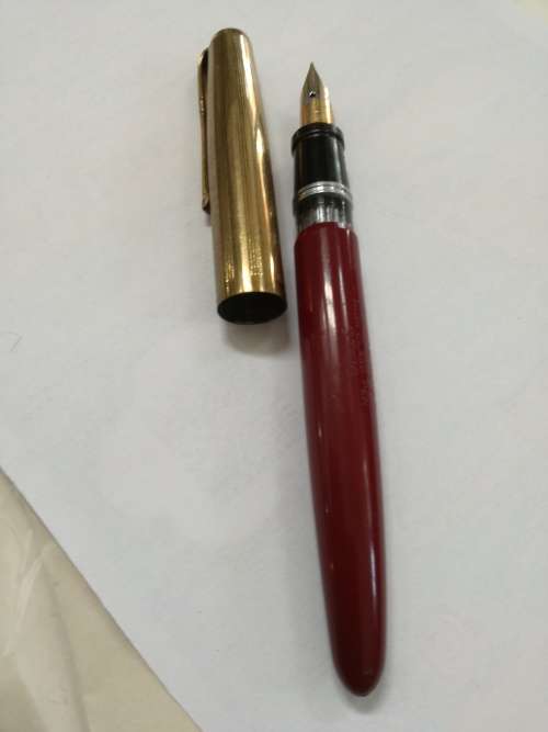 2 x VINTAGE FOUNTAIN PENS.