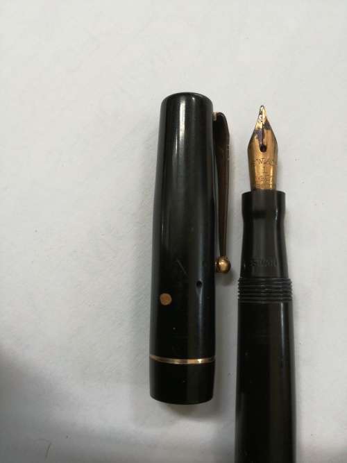 2 x VINTAGE FOUNTAIN PENS.