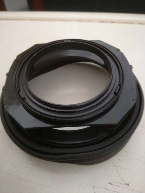 HOYAREX ADAPTER RING 82mm.