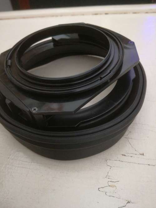 HOYAREX ADAPTER RING 82mm.