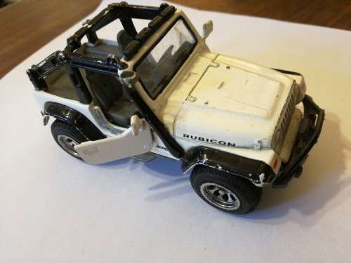 3 JEEPS FOR YOUR COLLECTION. ONE BID FOR ALL. Read description.