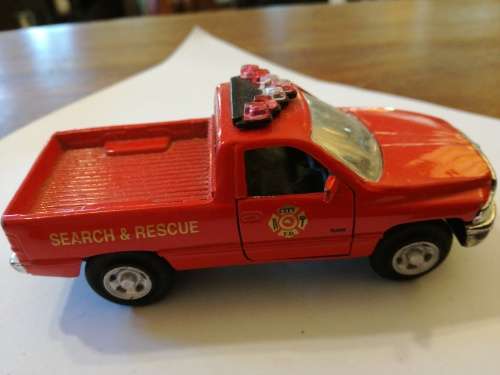 DODGE RAM DIE CAST 1/46 SEARCHandRESCUE PICK-UP.