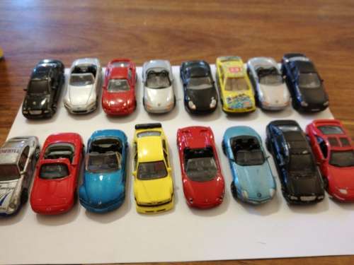 FERRARI, PORSCHES, HONDA ETC, SPORT CARS DIE CAST X 16