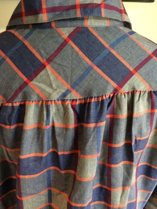 VINTAGE PRINCESS PLAID SHIRT  - SIZE 14 BUST 92 CM