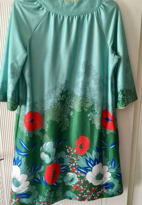 VINTAGE  60TIES FLOWER ROBE   - 14
