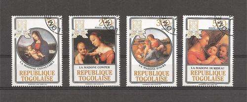 COMPLETE USED SET FROM TOGO