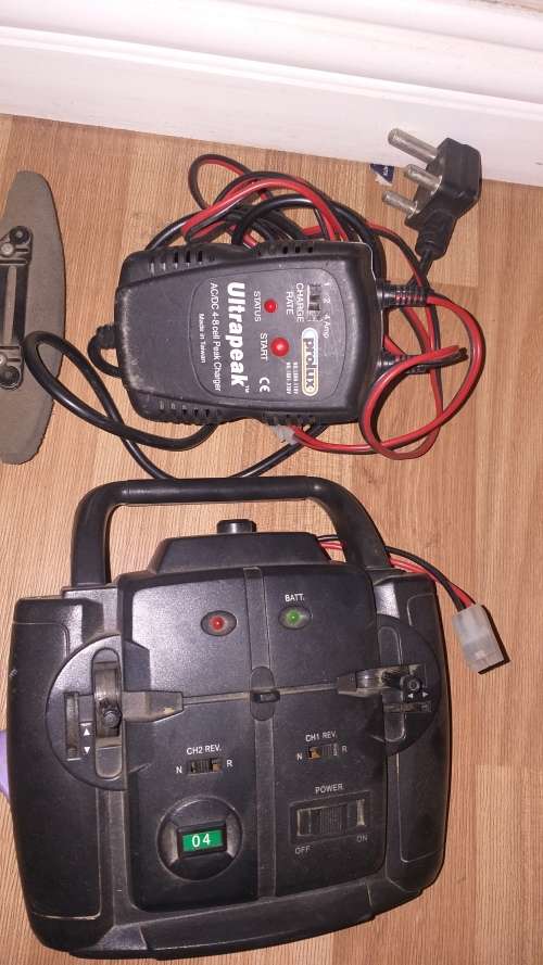 Tamiya Rc car,2 bodies.