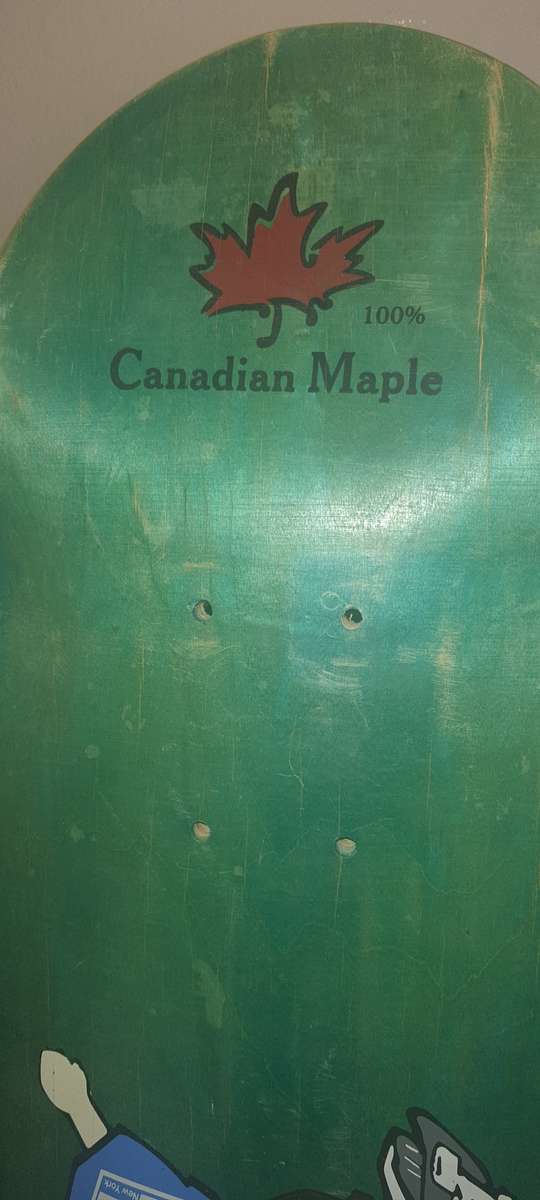 2x HUd skateboard decks.