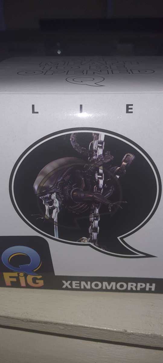 Alien Xenomorph Q fig rare