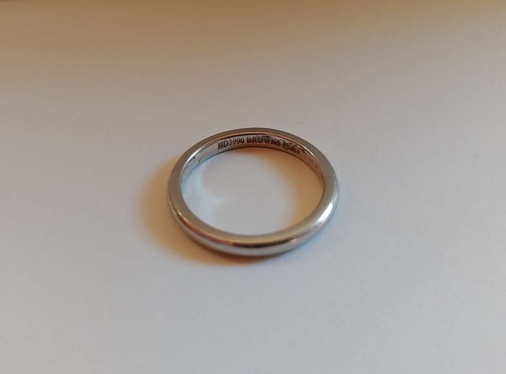 Old Browns Platinum Ring size E