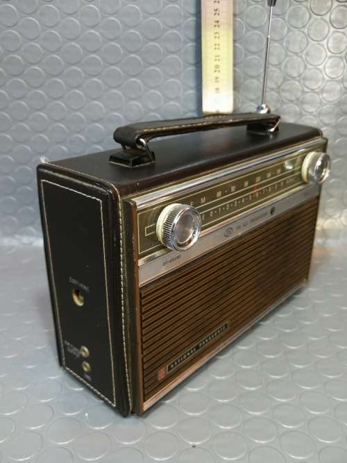 Awesome Highly Collectable Vintage National Panasonic Radio