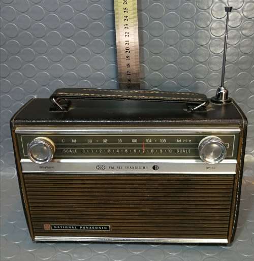 Awesome Highly Collectable Vintage National Panasonic Radio